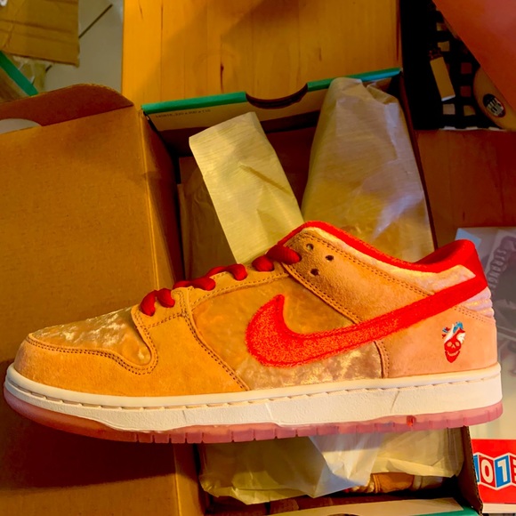 Nike sb strangelove